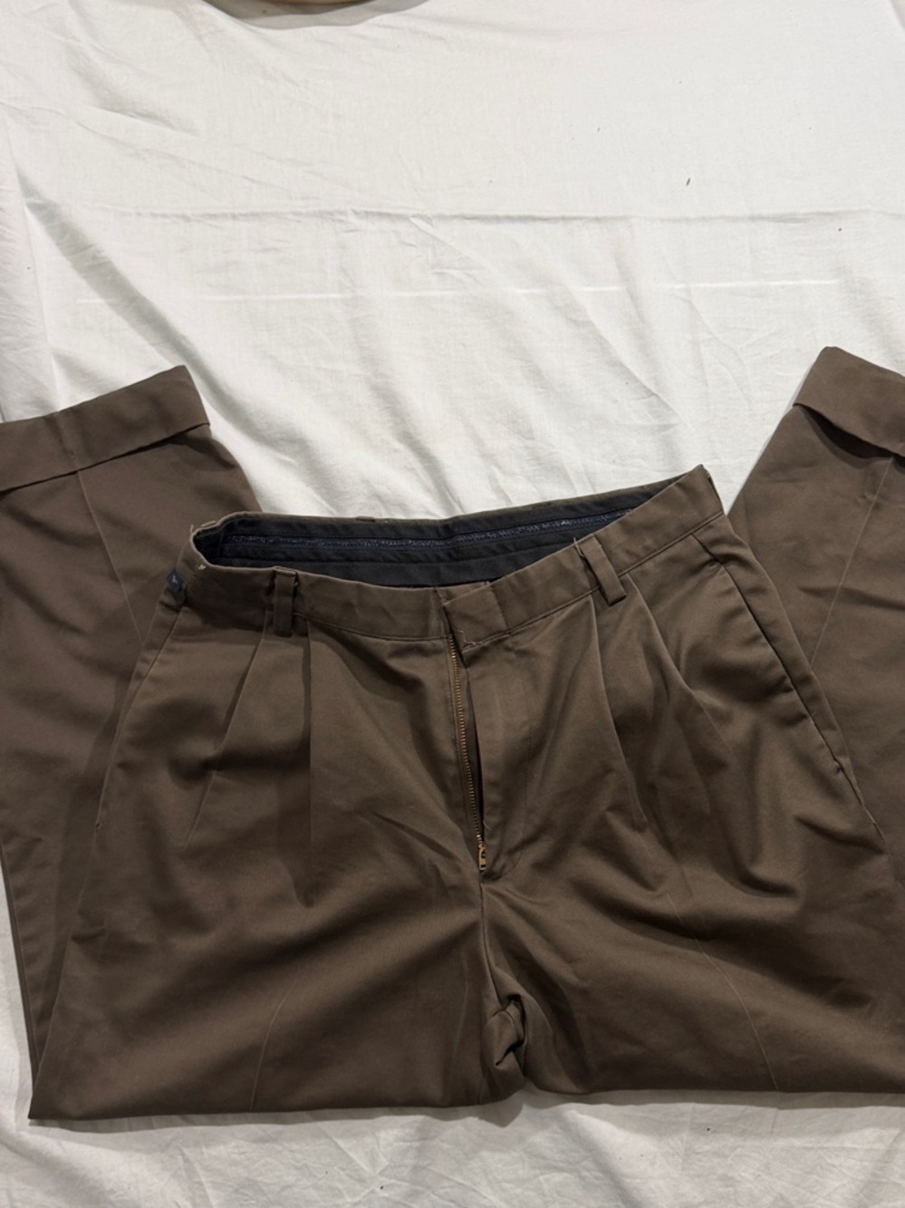 Dockers Men's Brown Pleated Dress Pants
